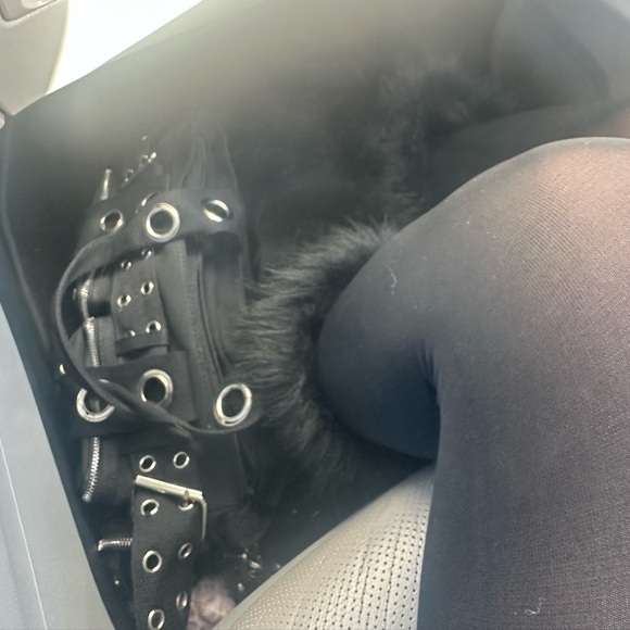 Meet your Posher, Kimberly - Picture 1 of 1